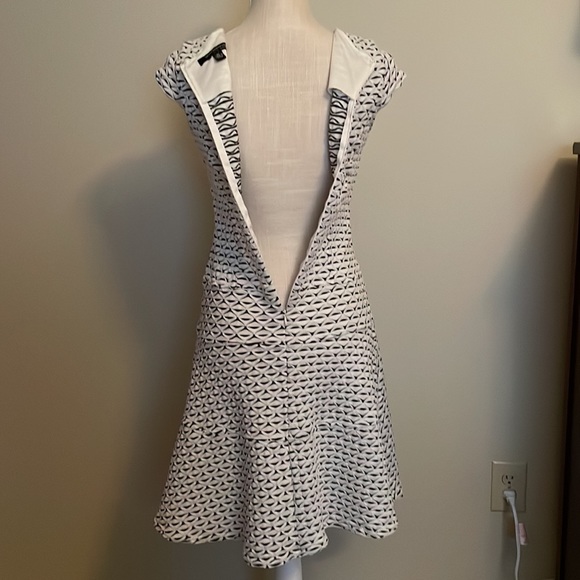 Sharagano fit and flare midi dress - size 4P - Picture 2 of 12